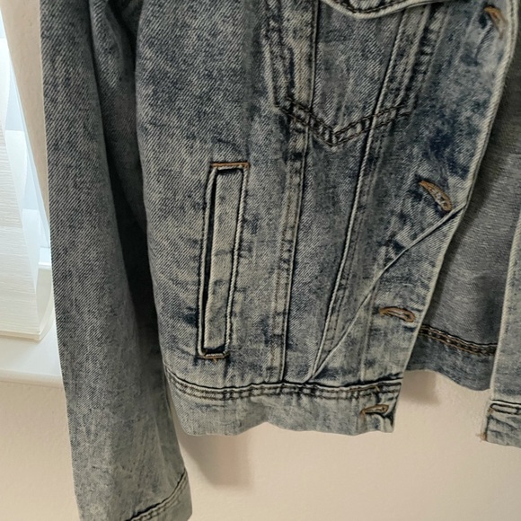 Free People Rumors denim jacket XS - new without tags never worn - Picture 4 of 7
